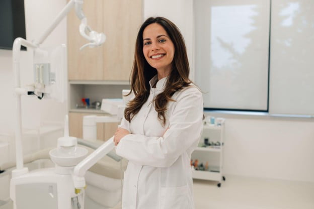 Cosmetic dentist at Markham Smile Centre